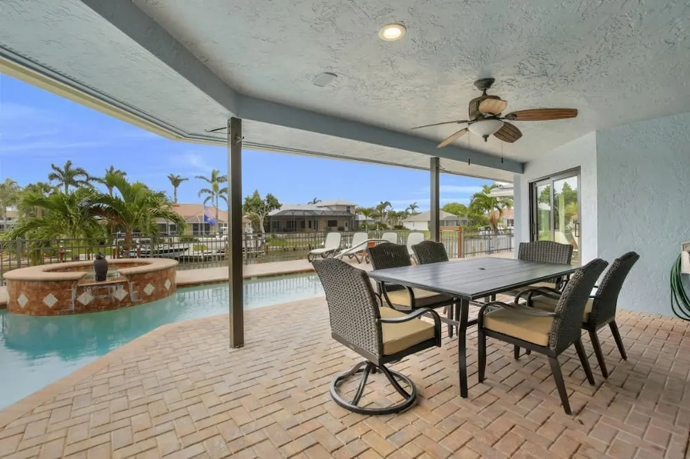 Spanish Home #65094 5 Bedrooms 3.5 Bathrooms Home