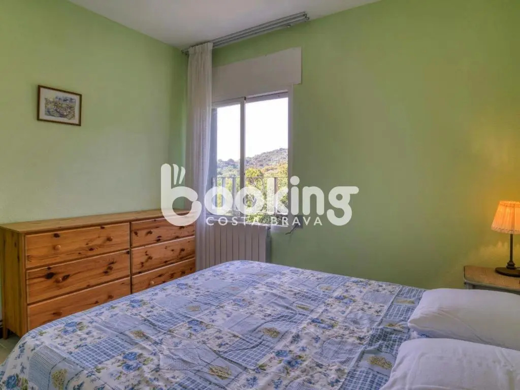 Vilar d'Aro Apartament per 4 persones a tocar del carril bici i molt prop de la platja de Sant Pol, en urbanització tranquil la