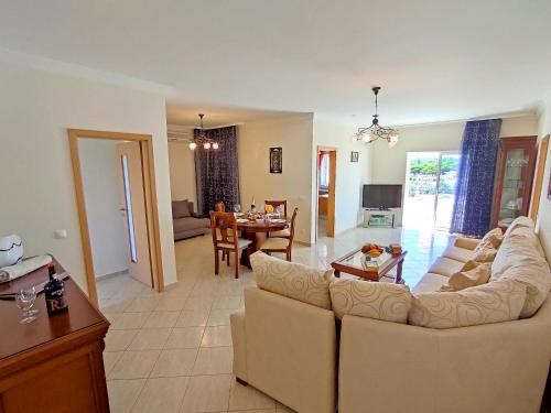 200m beach Apartment Falesia
