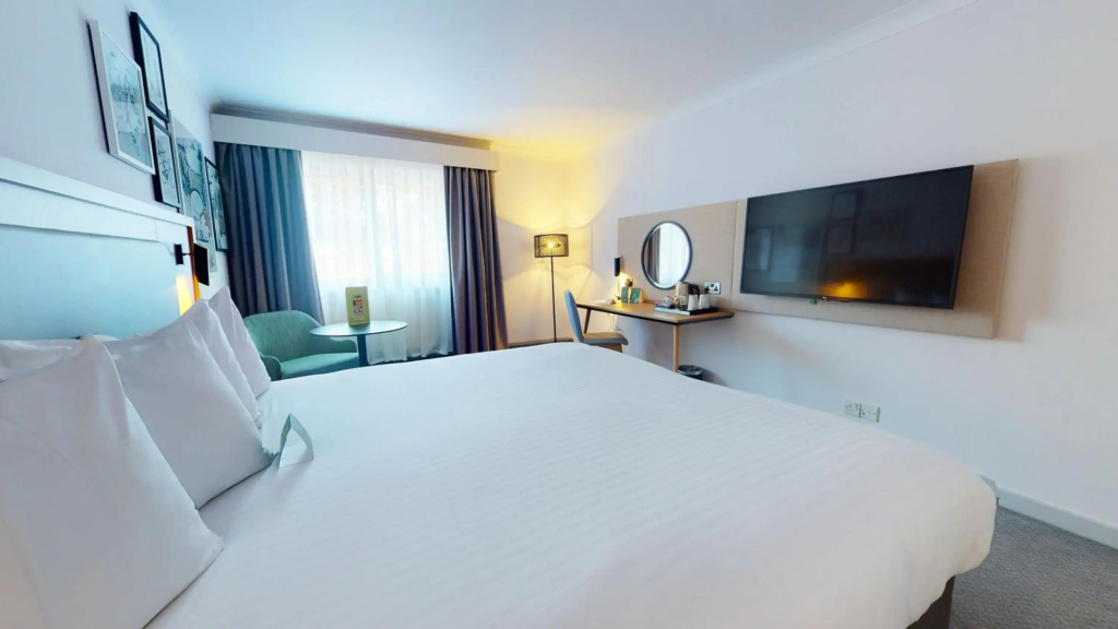 Holiday Inn Cambridge by IHG