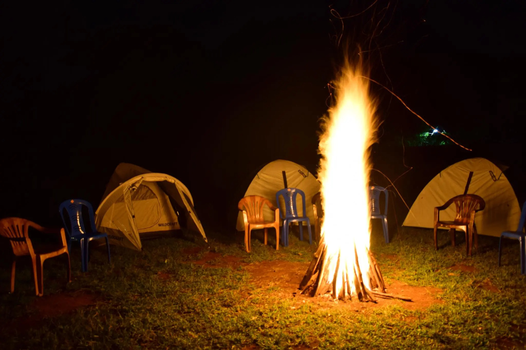 Farm Tent and Camp