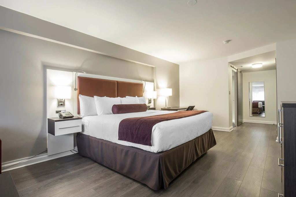 The Saint James Hotel, an Ascend Collection Hotel
