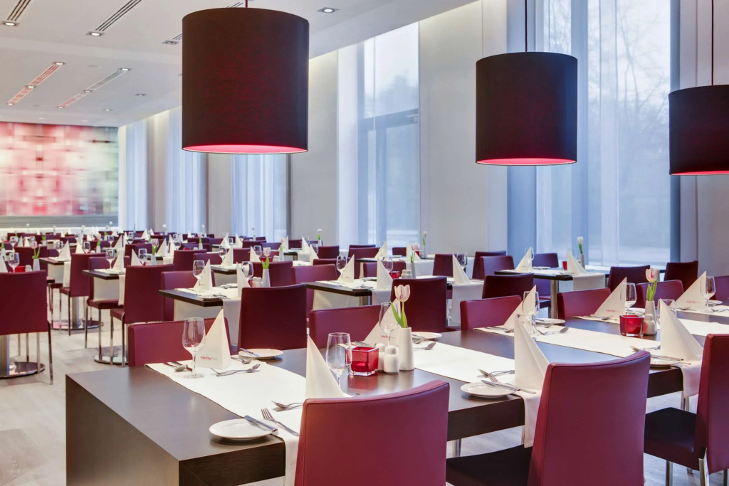 IntercityHotel Hamburg Dammtor