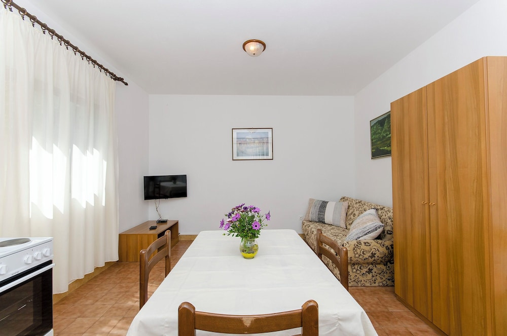 Apartments Gogi - 130m from sea