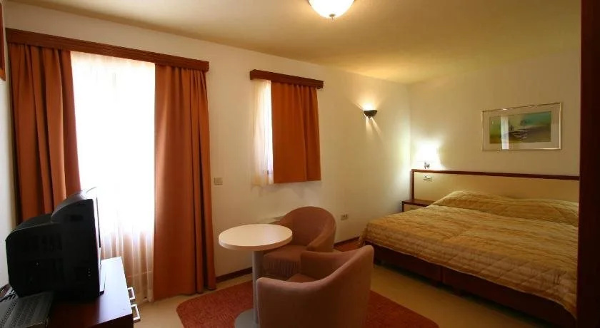 Villa Segetski dvori - Tradition