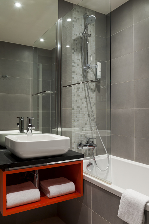 Timhotel Opéra Blanche Fontaine