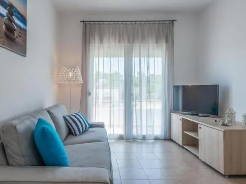 Holiday home 3 bedrooms - Gennadi