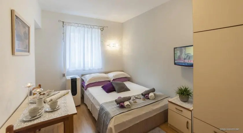 Miriam Rooms Zadar