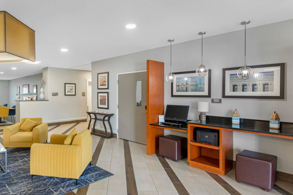 Comfort Suites West Jacksonville