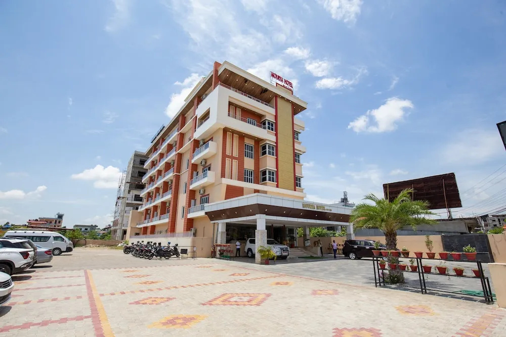 Mourya Hotel