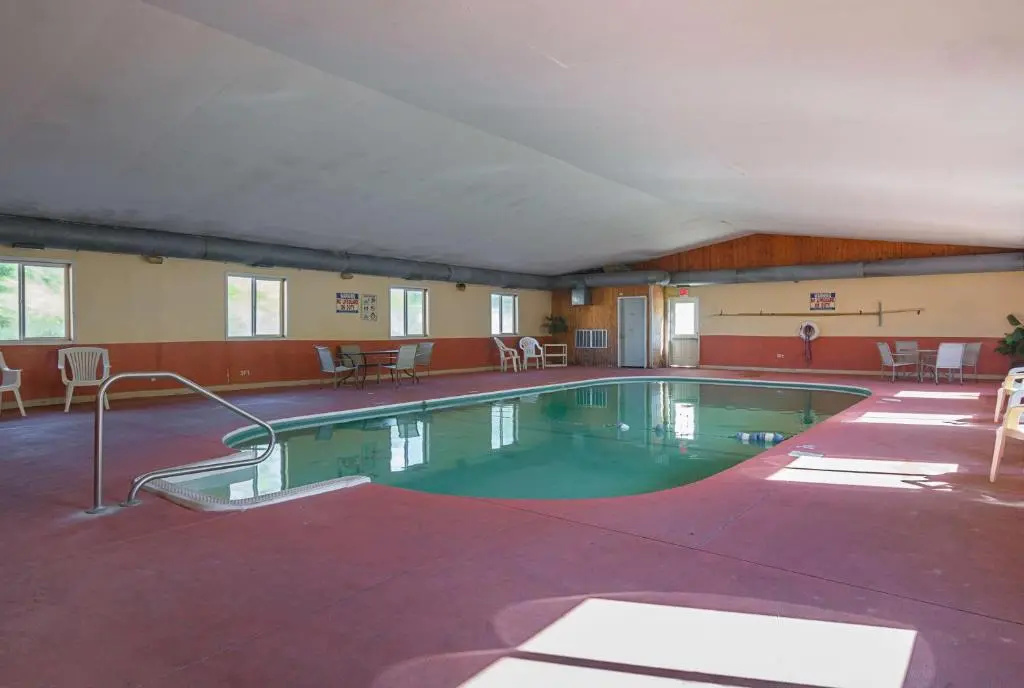 Motel 6-Hannibal, MO