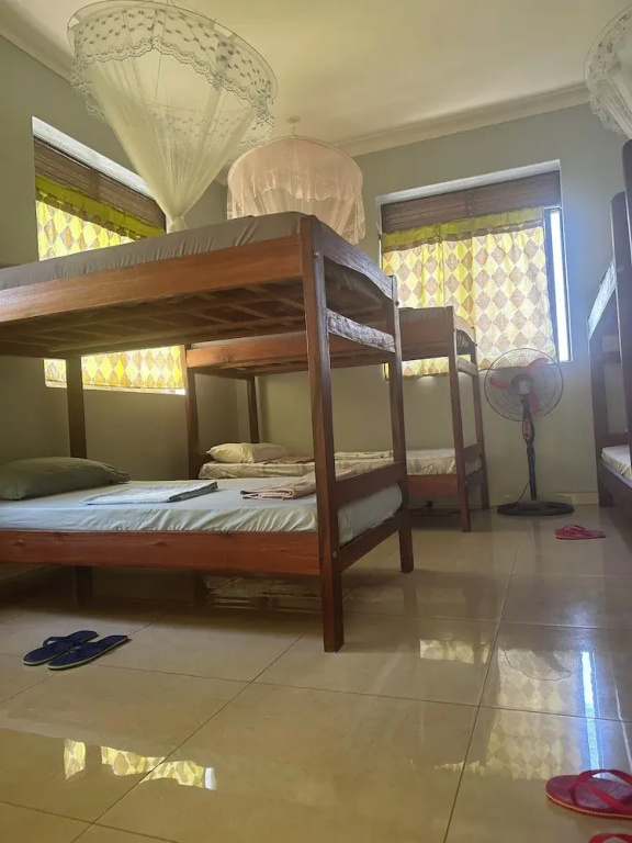 Missions Cafe & Guesthouse