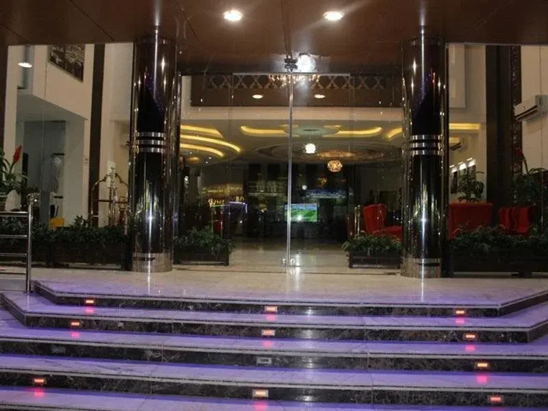 Ramada-sa Ghurnata Hotel