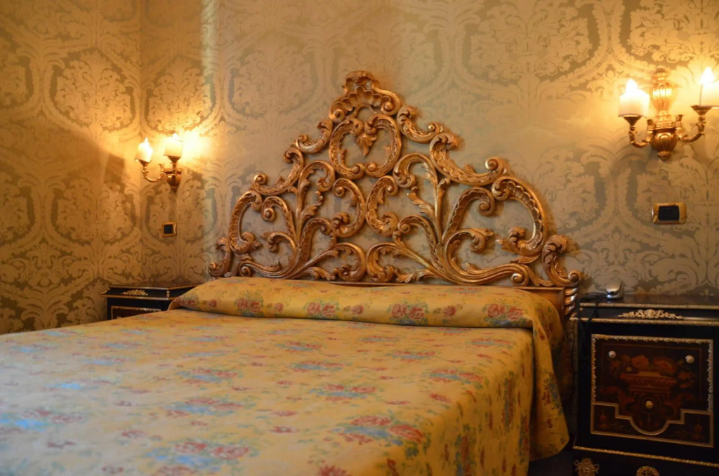 Hotel Des Epoques