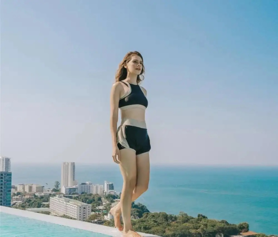 35th Floor Sea View Beauty