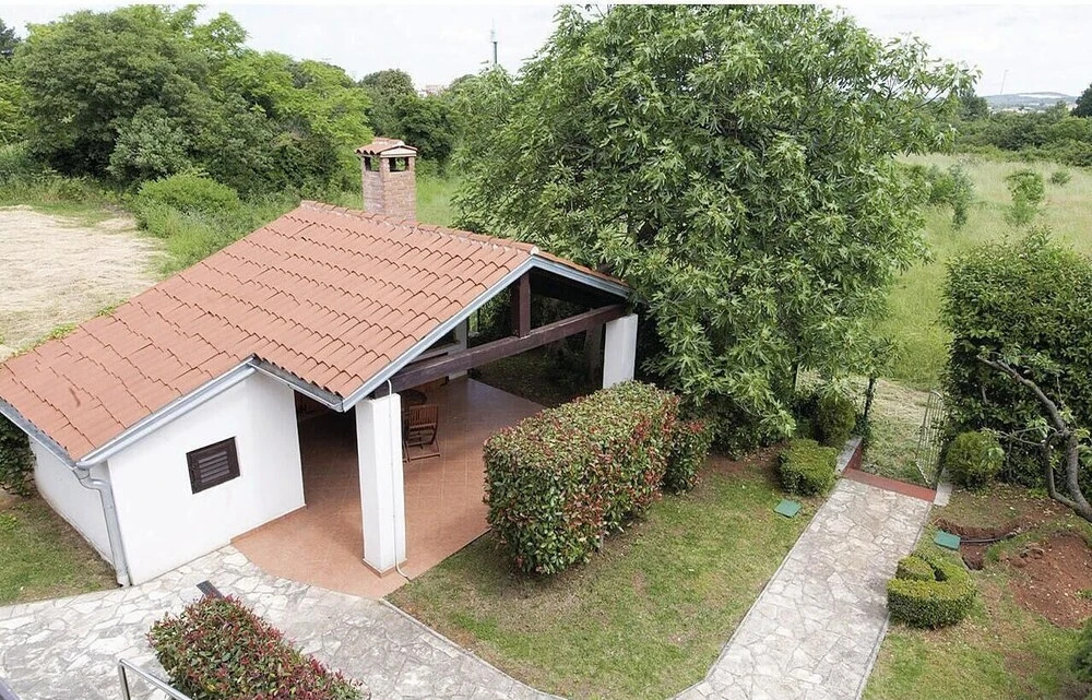 Awesome Home in Rovinj With Wifi and 2 Bedrooms