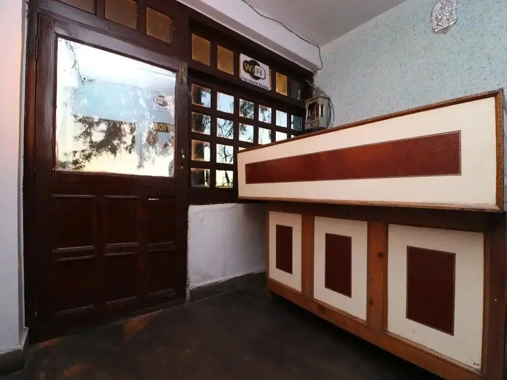 Cedar Tree by OYO Rooms