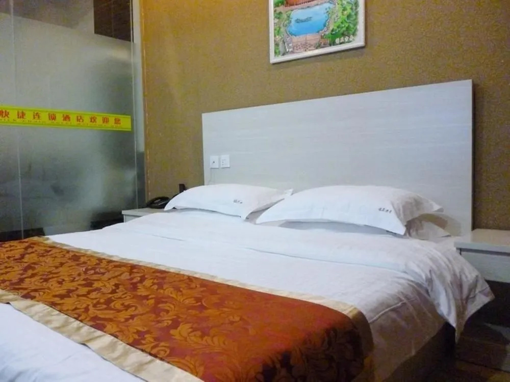 Noah's Ark Hotel