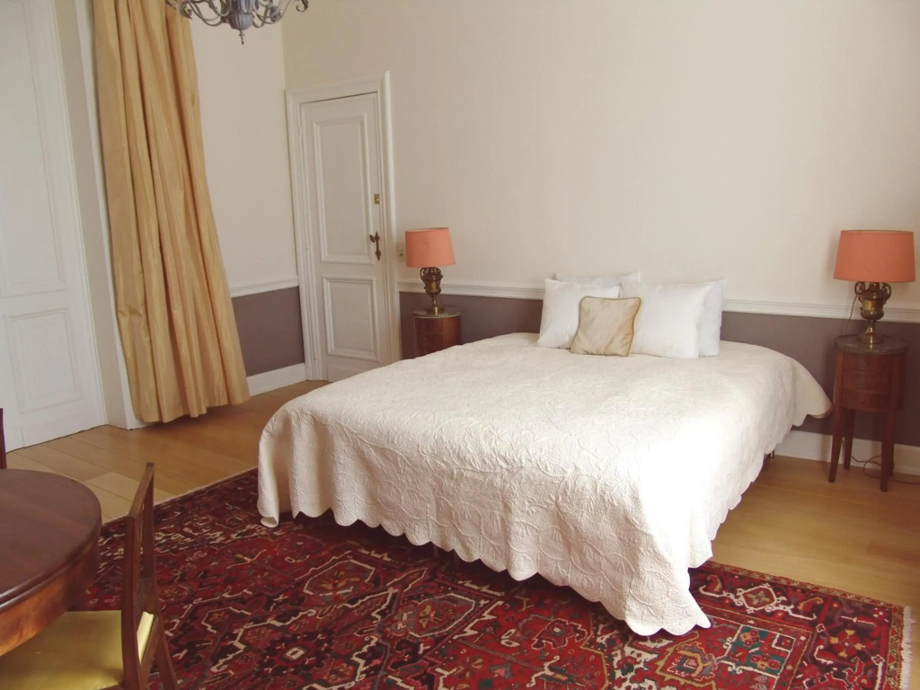 Louise Chatelain suites