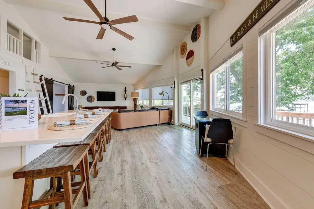 Pet-friendly Lake Norman Home With Boat Dock!