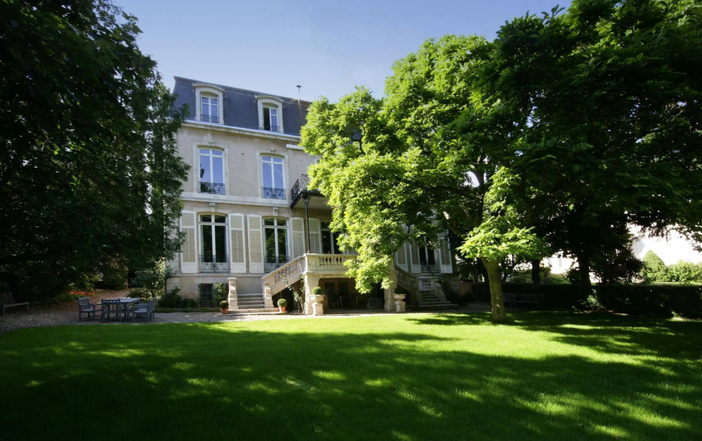 L'Hôtel Particulier - Appartements d'Hôtes