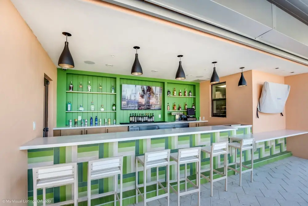 9 BD 6.5 BH With Game Room and Pool