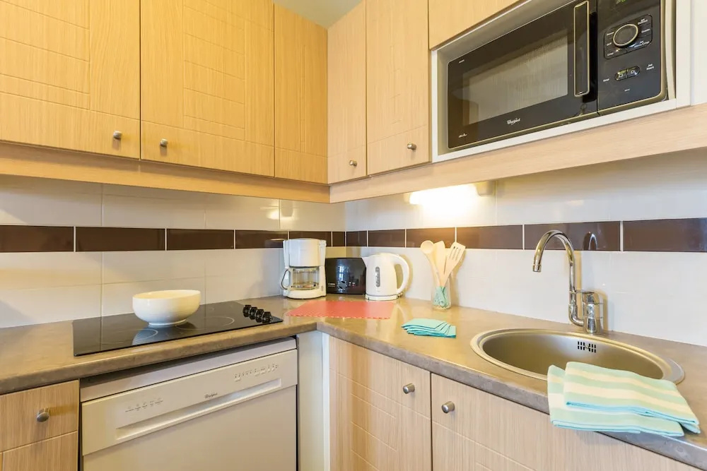 SOWELL RESIDENCES Le Port