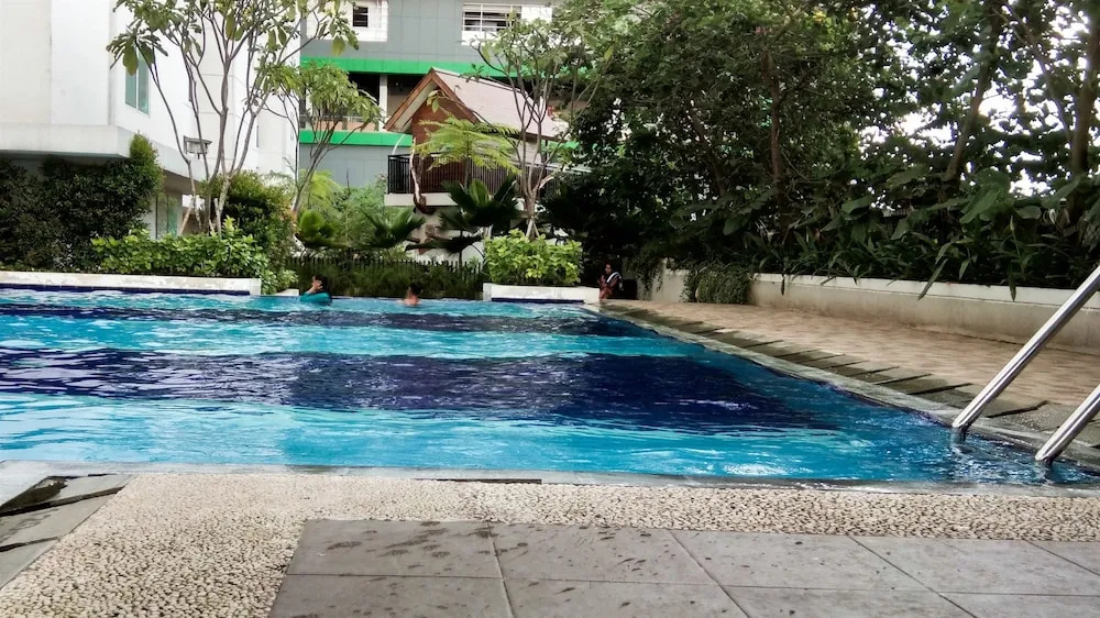 Elegant Bassura City Apartment