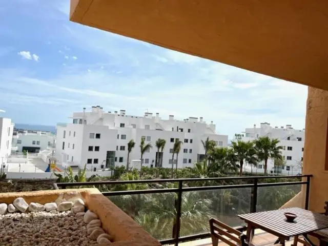 Calanova Seagolf, 2-bed, 2-bath apartment in beach/golf area
