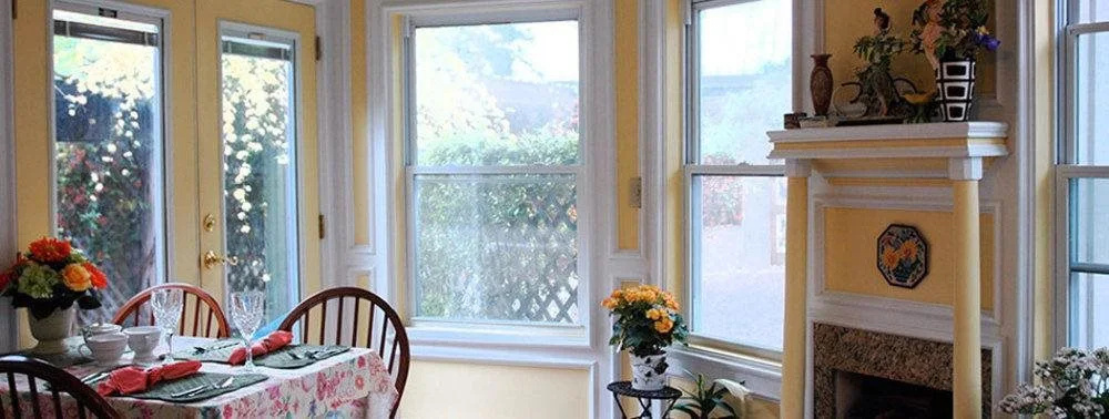 Southern Charm Lodging