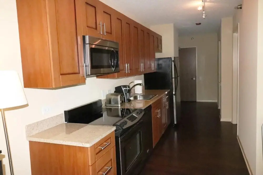 Fully equipped flat on Dch 215 West Washington