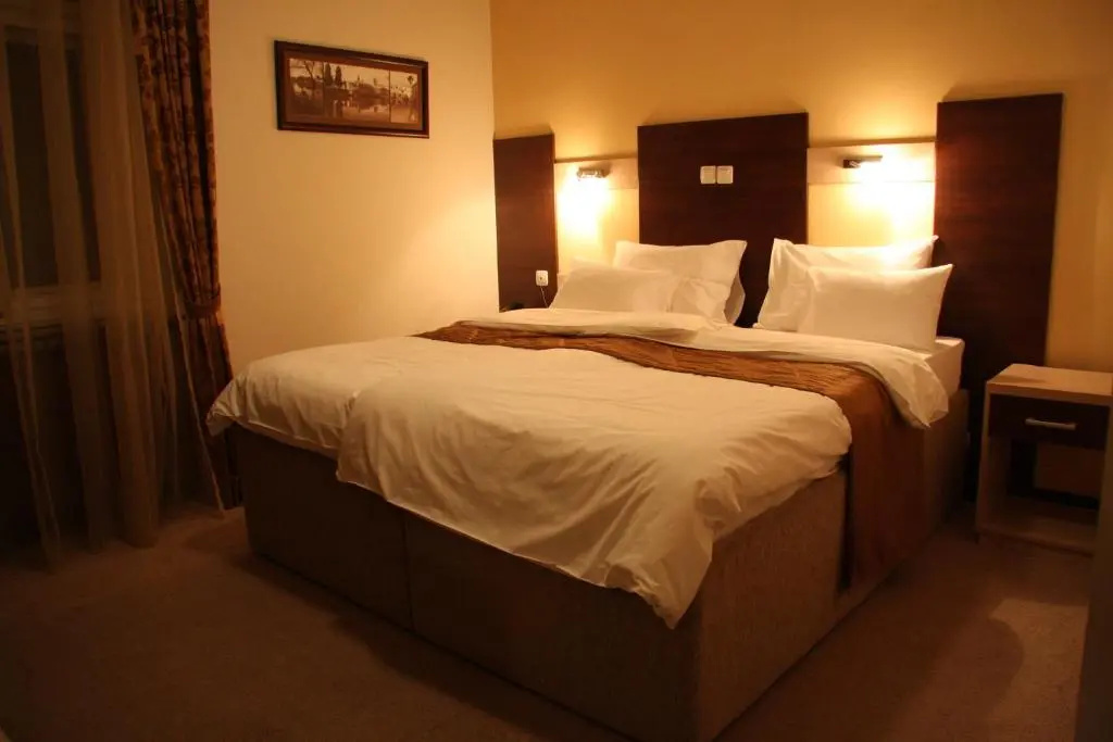 Hotel Leotar