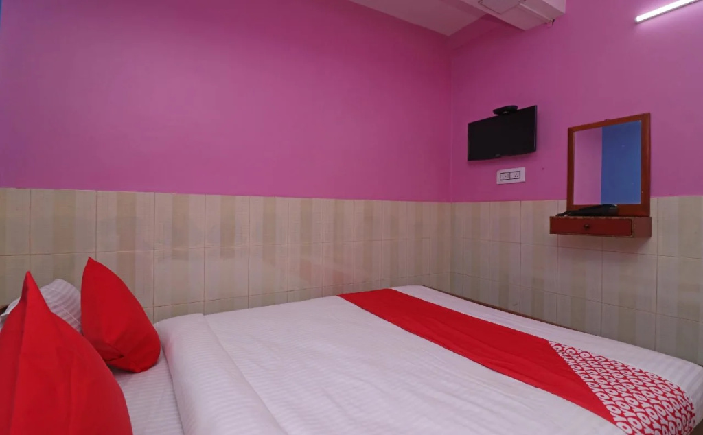 Srijan Guest House By OYO Rooms
