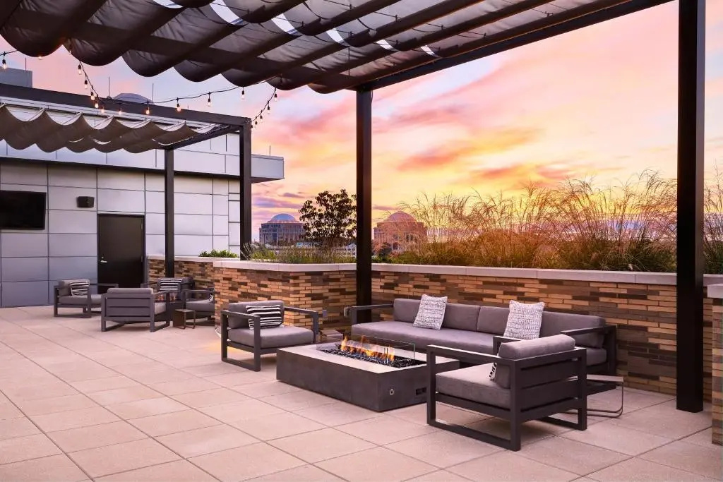 AC Hotel by Marriott Charlotte SouthPark