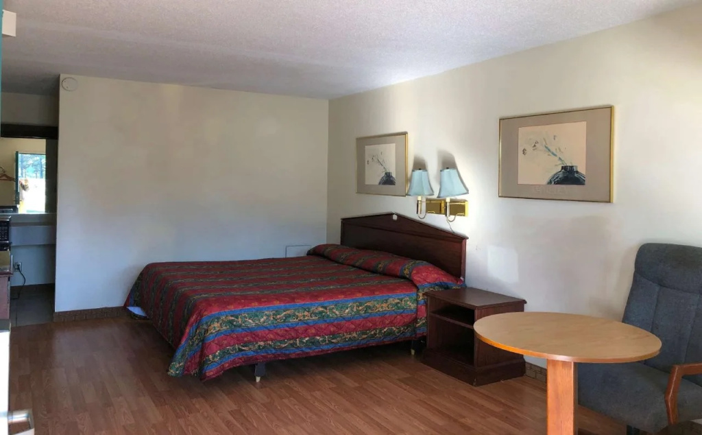 Night Inn by Hotel O Selma I 95