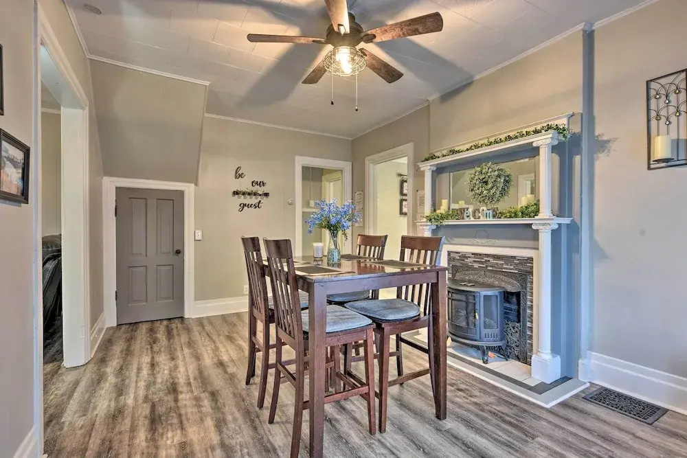 Niagara Falls Townhome Near Wineries