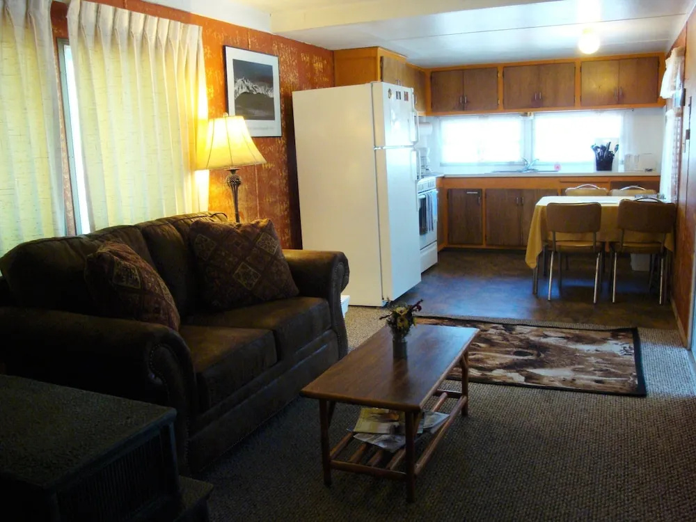 Yellowstone Wildlife Cabins