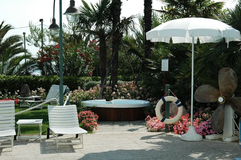 Hotel Parco Delle Rose