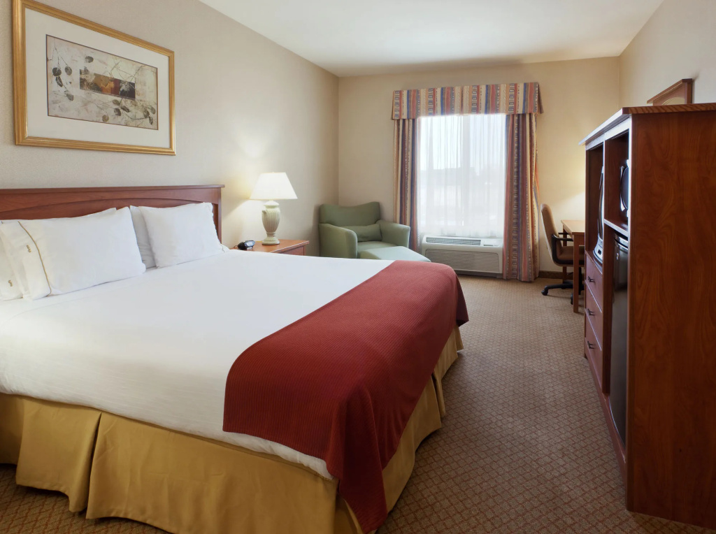 Holiday Inn Express Hotel & Suites Carson City by IHG