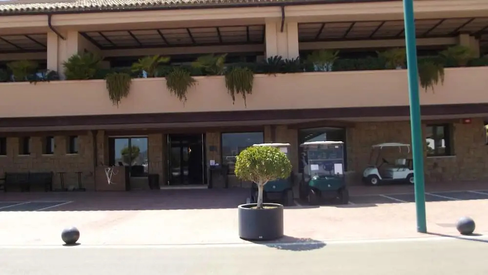 Apartment With 2 Bedrooms in Estepona, With Shared Pool and Furnished Terrace - 5 km From the Beach