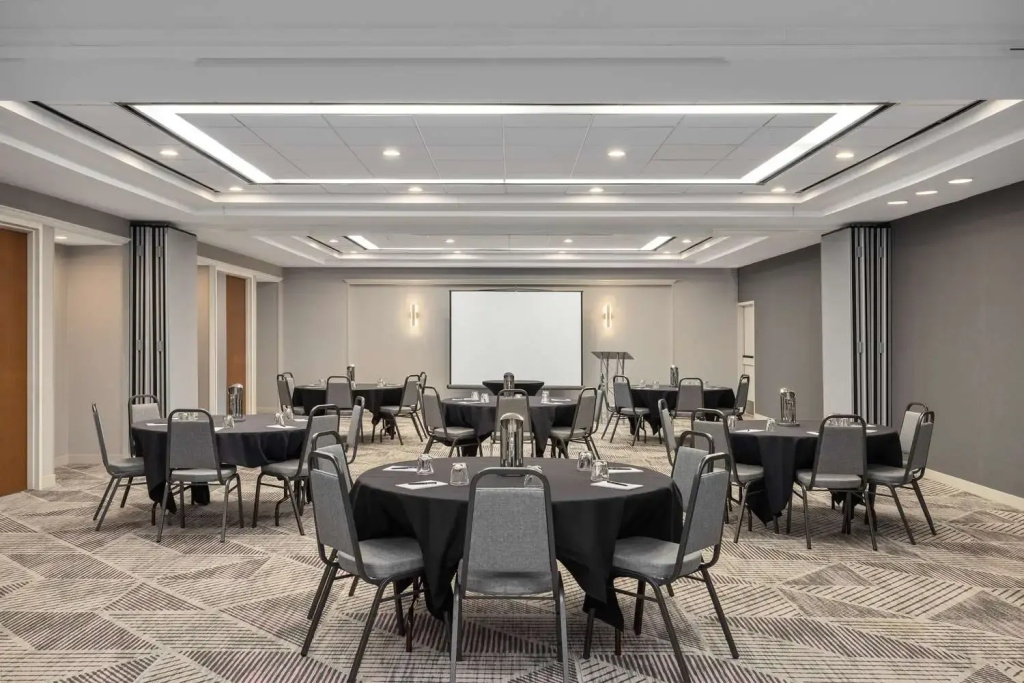 Hampton Inn & Suites Downers Grove Chicago
