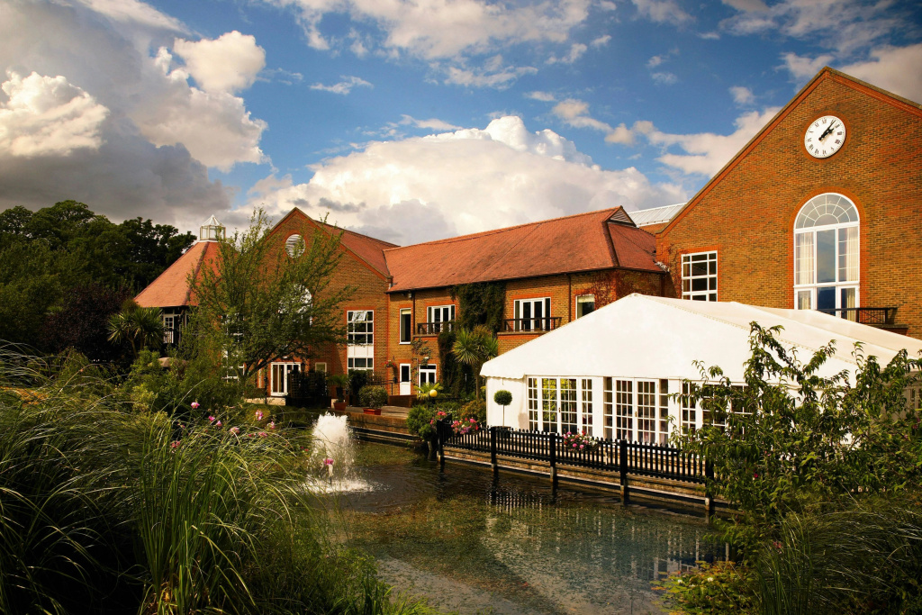 Tudor Park, A Marriott Hotel and Country Club
