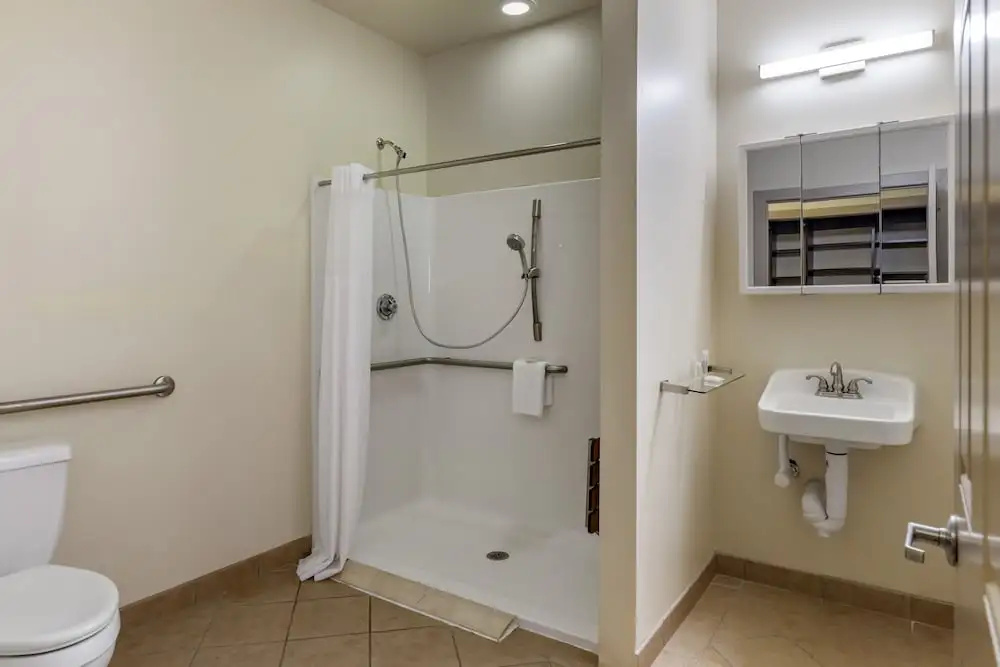 Stay-Over Suites - Fort Gregg-Adams Area