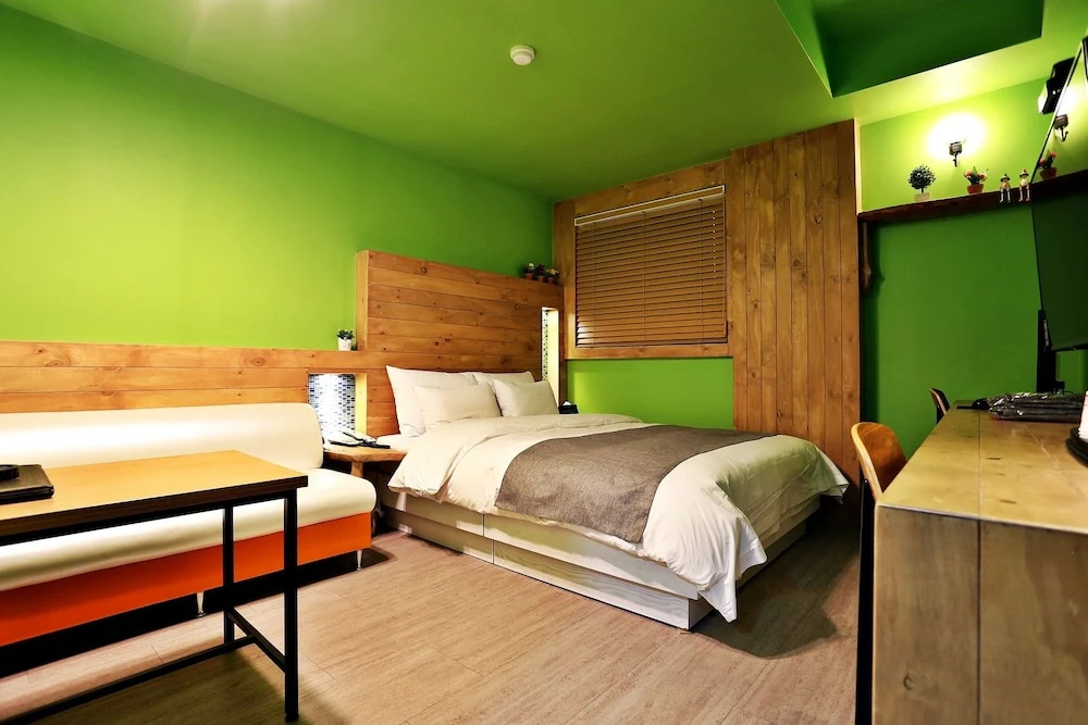 Hotel Form