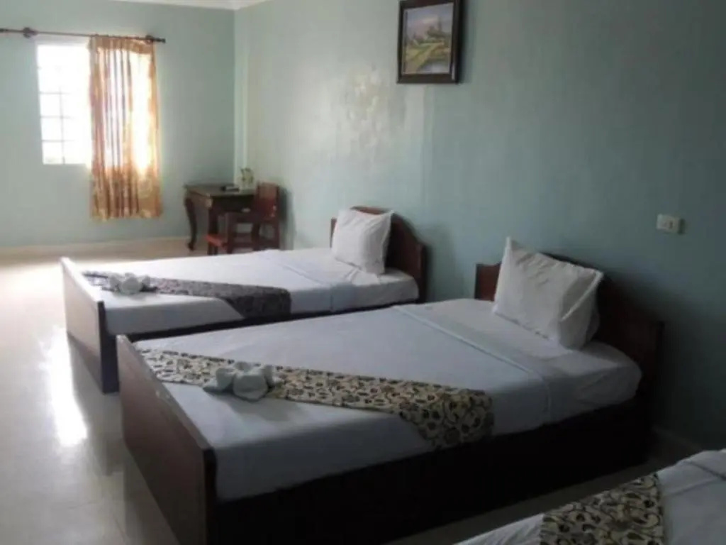 Central Hotel