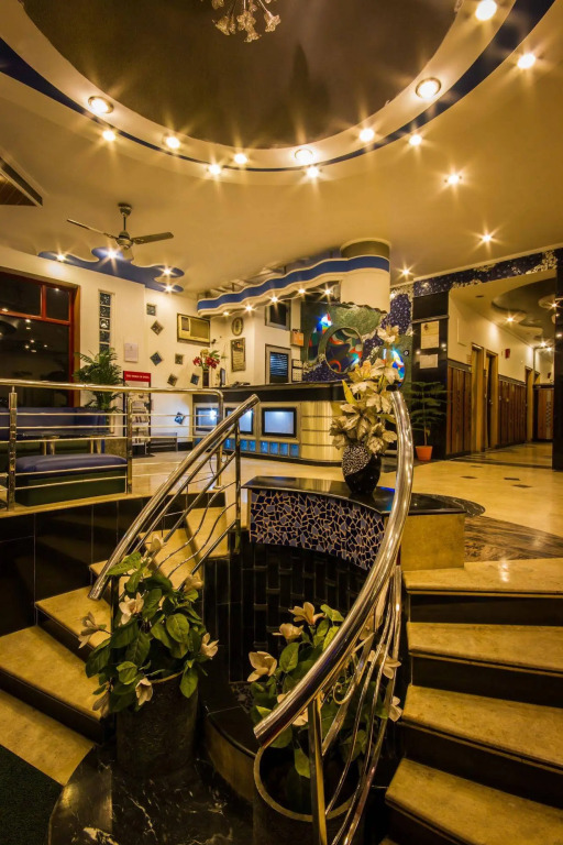 The Suncourt Hotel Yatri