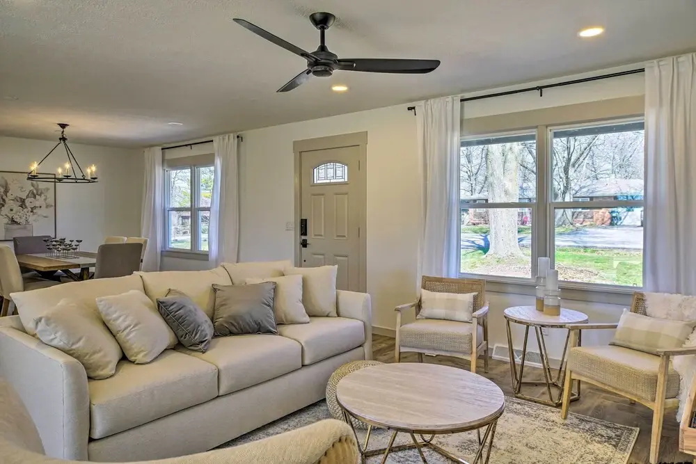 Retreat w/ Deck ~ 9 Mi to Downtown Springfield