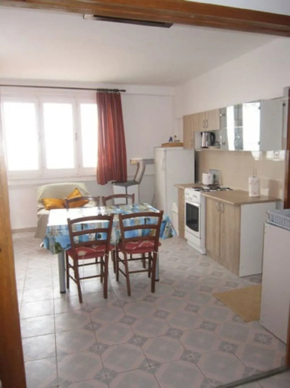 Apartment Graci - 20m from pebble beach: A1 Gradac, Riviera Makarska