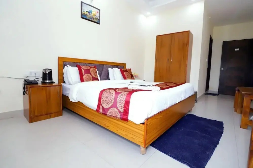 Corporate inn 52