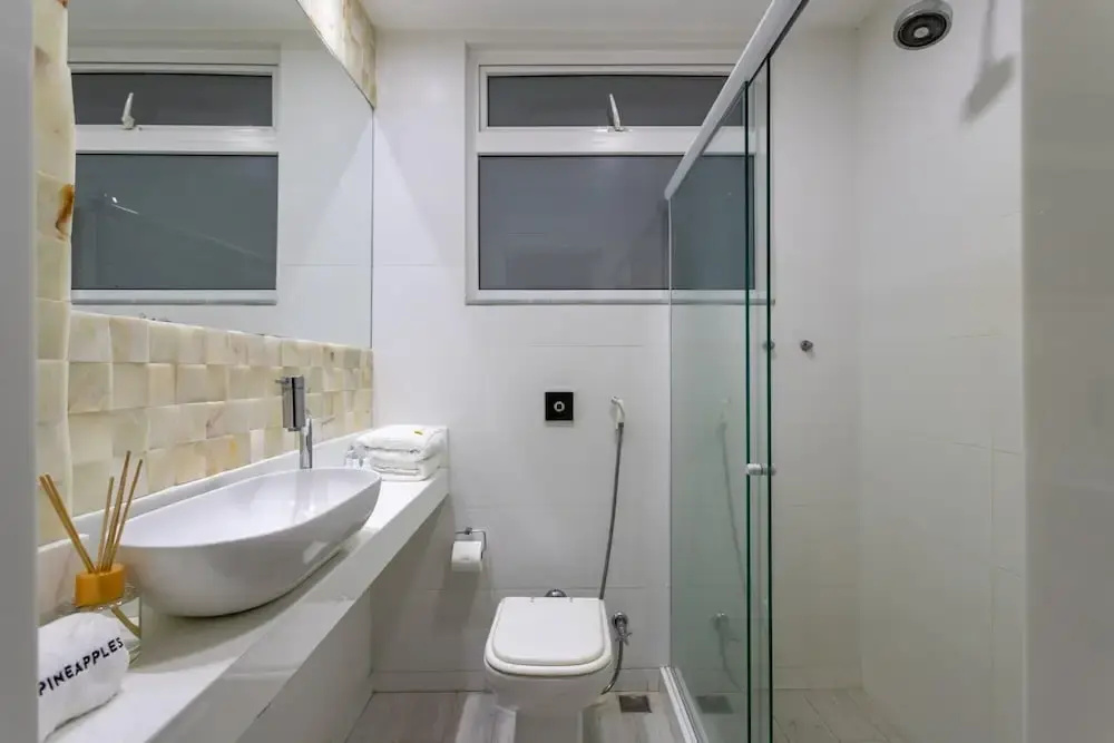 2 Minutes From Copacabana Beach A502